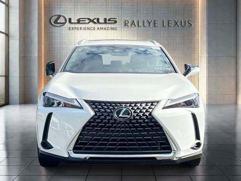 New 2026 Lexus UX 300h AWD image 2