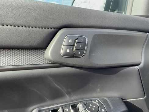 New 2025 Ford Ranger Raptor image 11