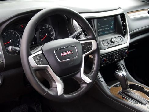 Used 2019 GMC Acadia SLE w/ Driver Alert Package I FWD image 18
