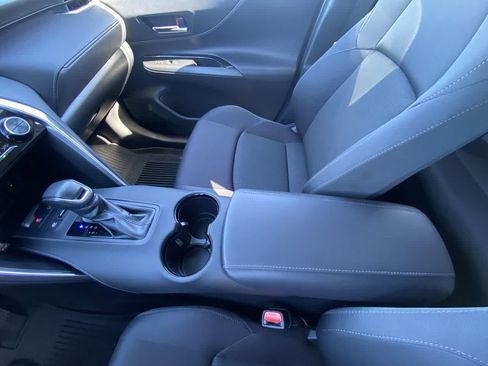 Certified 2024 Toyota Venza LE AWD/4WD image 20