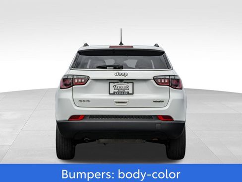 Used 2023 Jeep Compass Latitude AWD/4WD image 6