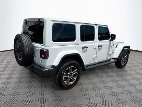 Used 2023 Jeep Wrangler Unlimited Sahara AWD/4WD image 6