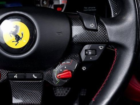 Certified 2020 Ferrari Portofino image 41