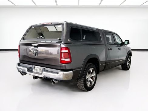 Used 2019 RAM 1500 Laramie AWD/4WD image 4