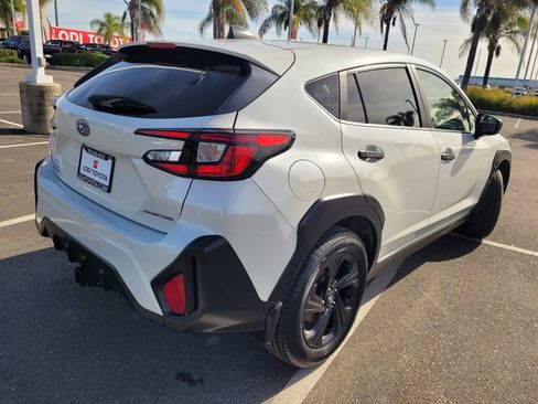 Used 2025 Subaru Crosstrek 2.0i AWD/4WD image 4