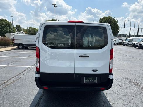 Used 2019 Ford Transit 250 130 Low Roof w/ Exterior Upgrade Package RWD image 7