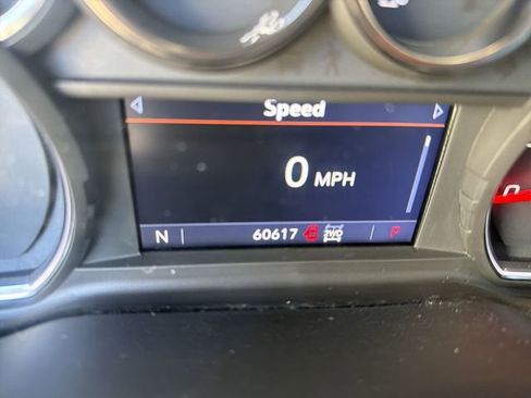 Used 2019 Chevrolet Silverado 1500 LT w/ All-Star Edition image 17