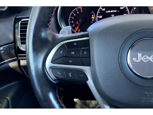 Used 2020 Jeep Grand Cherokee Trailhawk w/ Premium Lighting Group image 19