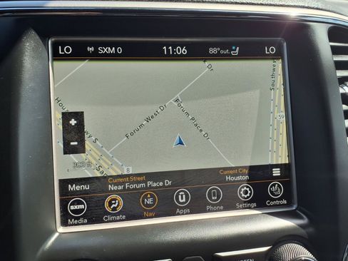 Used 2018 Jeep Grand Cherokee Trailhawk AWD/4WD image 9