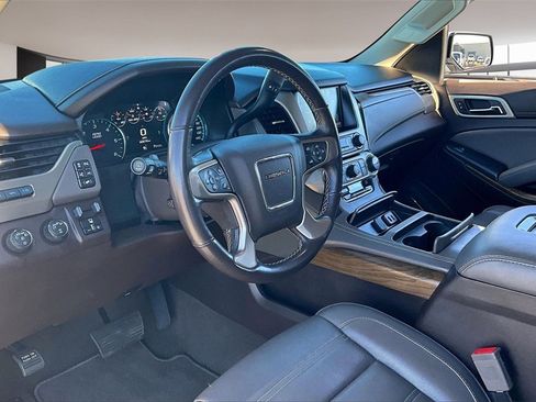 Used 2019 GMC Yukon Denali w/ Denali Ultimate Package image 13
