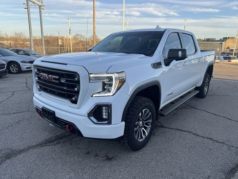 Used 2021 GMC Sierra 1500 AT4 image 3