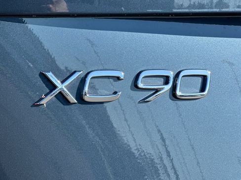 Used 2022 Volvo XC90 T8 Inscription image 35