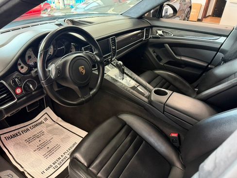 Used 2016 Porsche Panamera GTS AWD/4WD image 26