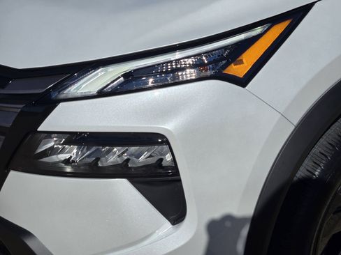 New 2026 Nissan Rogue SV w/ Cold Weather Package image 9