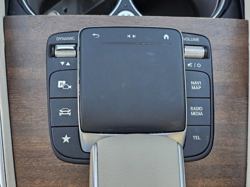 Used 2022 Mercedes-Benz GLE 350 image 28