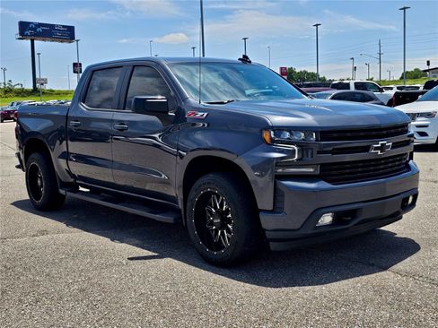 Used 2021 Chevrolet Silverado 1500 RST w/ Z71 Off-Road Package AWD/4WD image 5