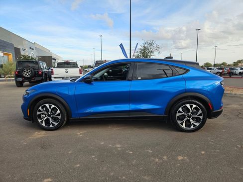 Used 2025 Ford Mustang Mach-E Select image 2