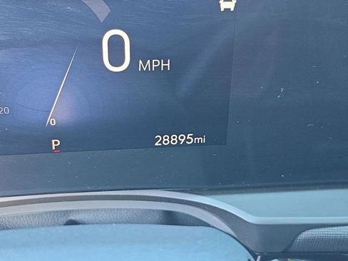 Used 2025 Buick Envista Avenir image 36