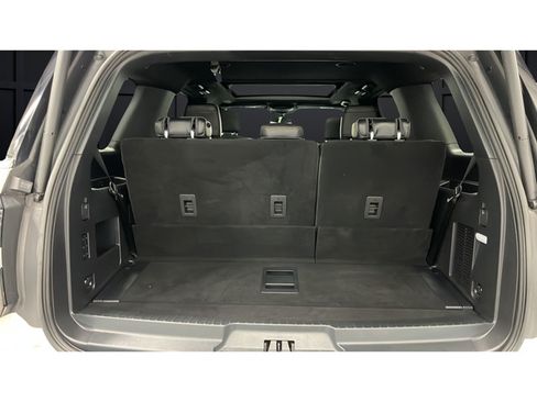Used 2024 Ford Expedition Platinum AWD/4WD image 26