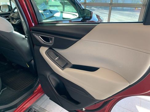 Used 2019 Subaru Forester Premium w/ All-Weather Package image 17
