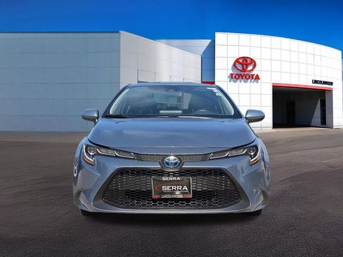 Used 2022 Toyota Corolla LE FWD image 4