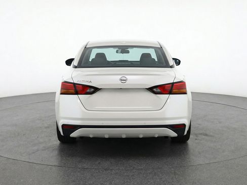 Used 2025 Nissan Altima 2.5 SV image 7