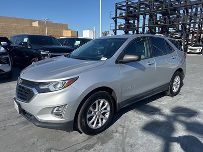 Used 2020 Chevrolet Equinox LS w/ LS Convenience Package