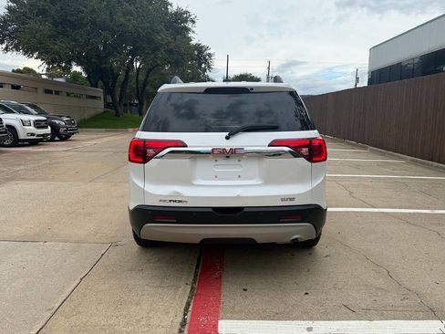 Used 2018 GMC Acadia SLT image 5