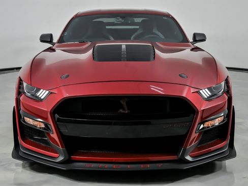 Used 2020 Ford Mustang Shelby GT500 w/ Carbon Fiber Track Pack RWD image 5