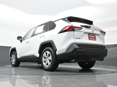 Used 2024 Toyota RAV4 LE image 28