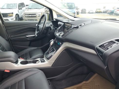 Used 2013 Ford C-MAX SEL image 34