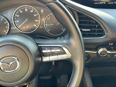 Used 2022 MAZDA MAZDA3 s image 14