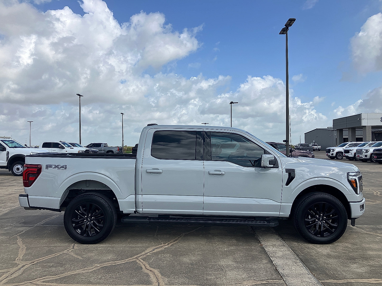 Used 2024 Ford F150 Lariat w/ Bed Utility Package AWD/4WD image 8
