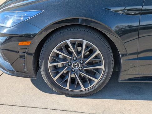 Used 2021 Hyundai Sonata Limited image 24