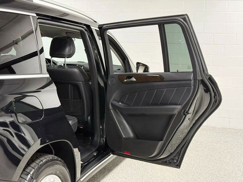 Used 2016 Mercedes-Benz GL 450 4MATIC image 49