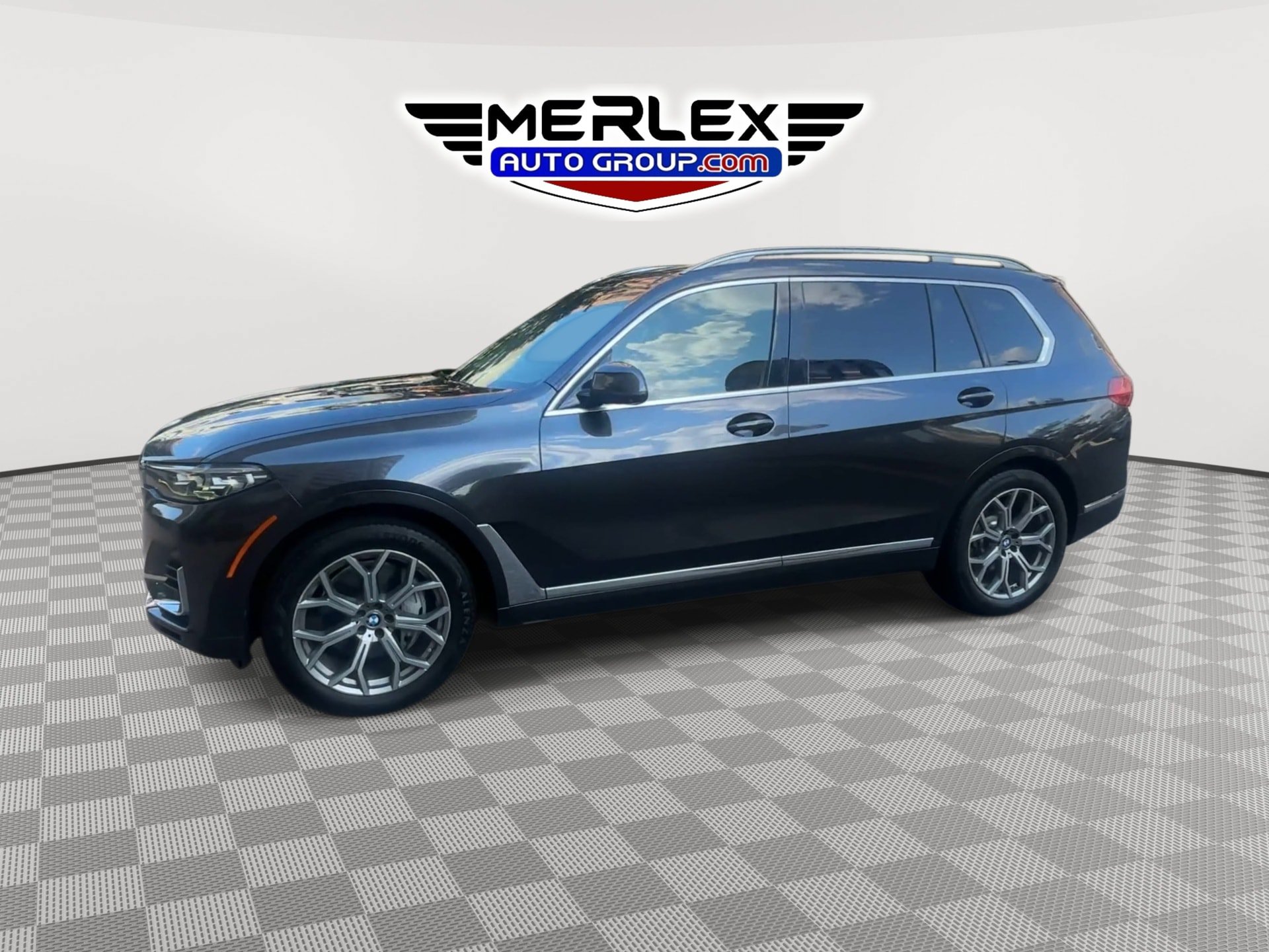 Used 2020 BMW X7 xDrive40i w/ Executive Package AWD/4WD image 8