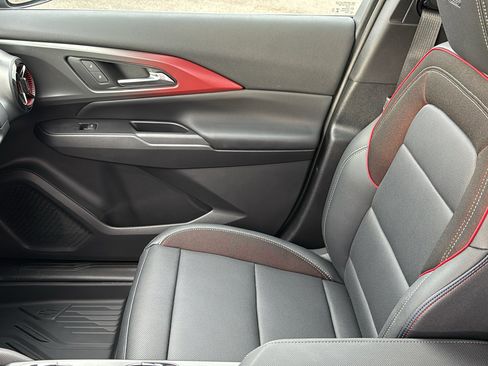 New 2026 Chevrolet Equinox EV RS image 12