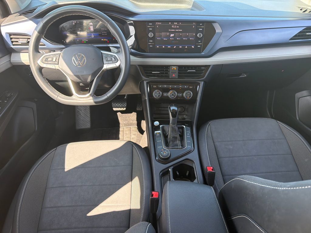 Used 2024 Volkswagen Taos SE AWD/4WD image 19