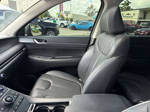 Used 2024 Hyundai Palisade Limited image 15