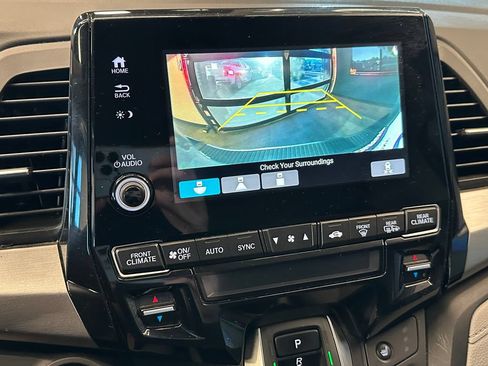 Used 2022 Honda Odyssey EX image 13