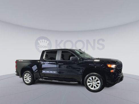 New 2026 Chevrolet Silverado 1500 Custom image 2