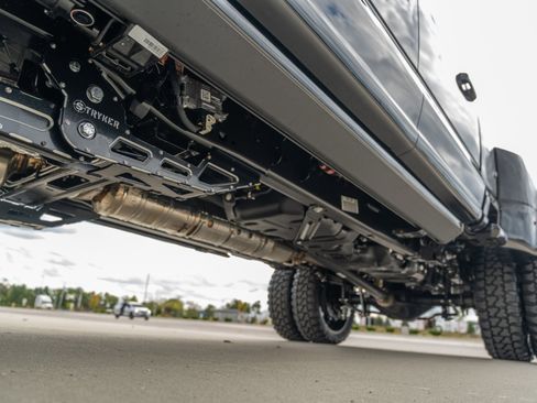 Used 2025 Ford F450 Platinum image 23