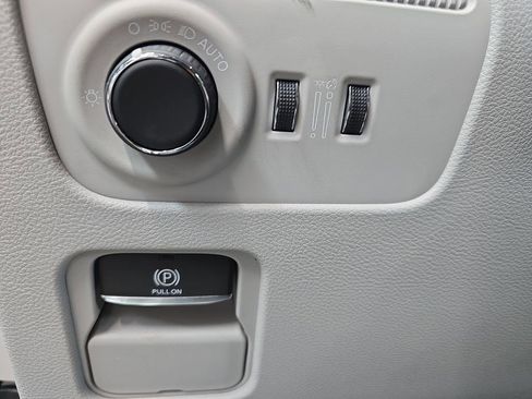 New 2026 Jeep Grand Wagoneer Summit AWD/4WD image 26