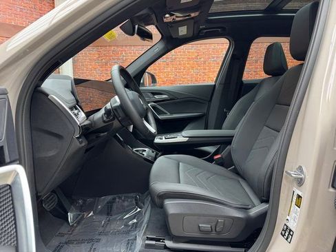 Used 2026 BMW X1 xDrive28i w/ Technology Package image 22