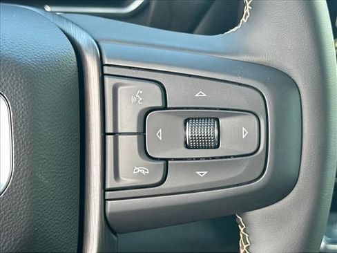 New 2026 GMC Sierra 2500 AT4 w/ AT4 Premium Plus Package AWD/4WD image 34