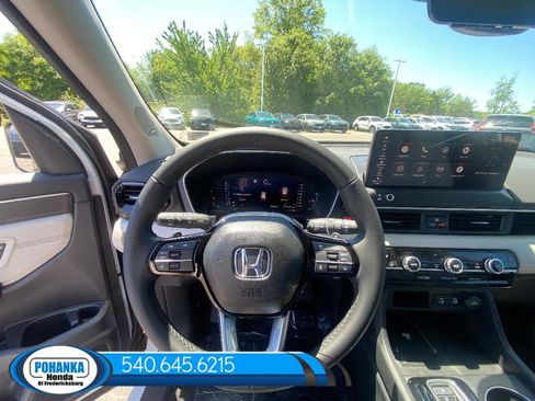 New 2026 Honda Pilot Touring image 20