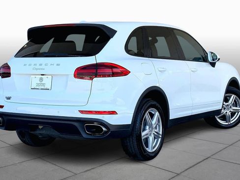 Used 2016 Porsche Cayenne image 12