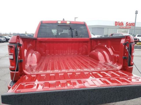 New 2026 RAM 1500 Big Horn AWD/4WD image 18