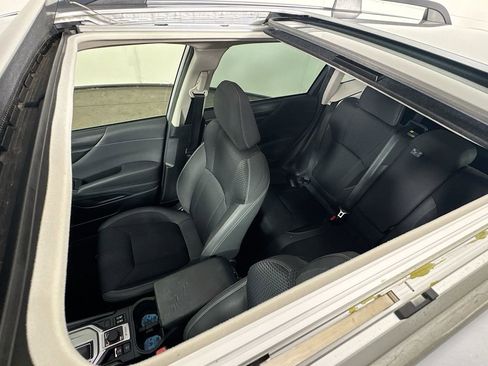 Used 2020 Subaru Forester Premium AWD/4WD image 25