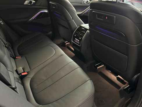 Used 2021 BMW X6 sDrive40i w/ Executive Package RWD image 31